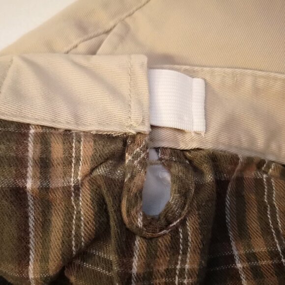 L.L. Bean Ladies Size 8 Petite Classic Fit Beige Straight Leg Lined Pants - Picture 6 of 8